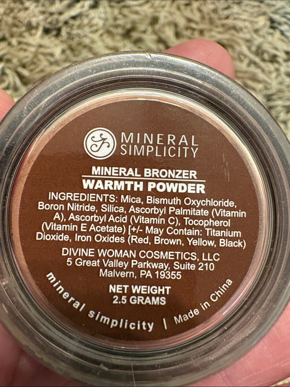 Simplicity Mineral Powder Compact in Brown with Gold Logo - Set $35 Single $15